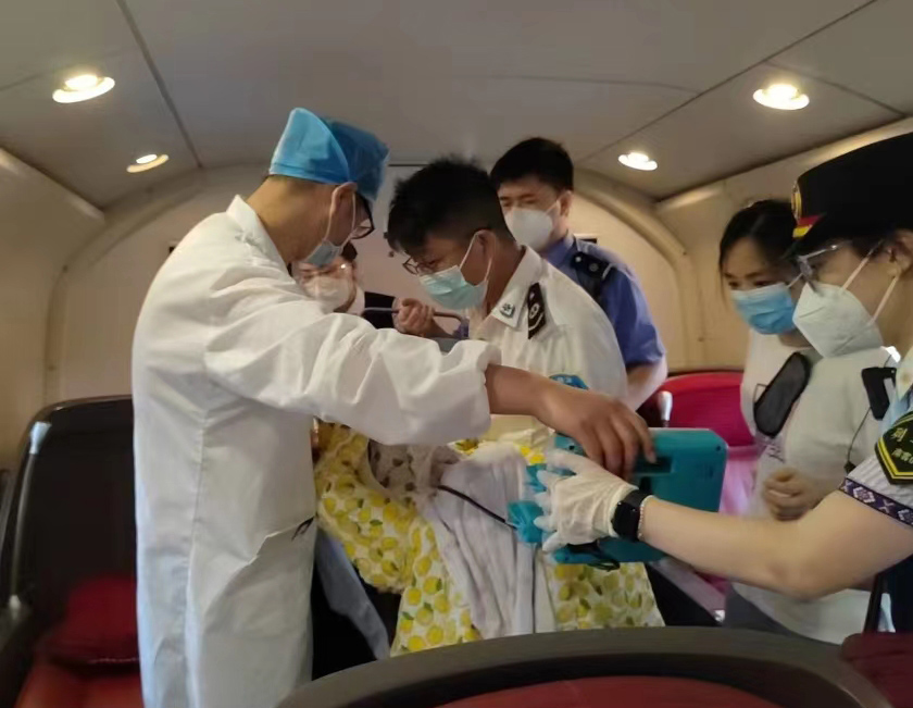 友谊县高铁转院公司